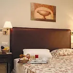 Vasari Semesteranläggning (resort) 3*